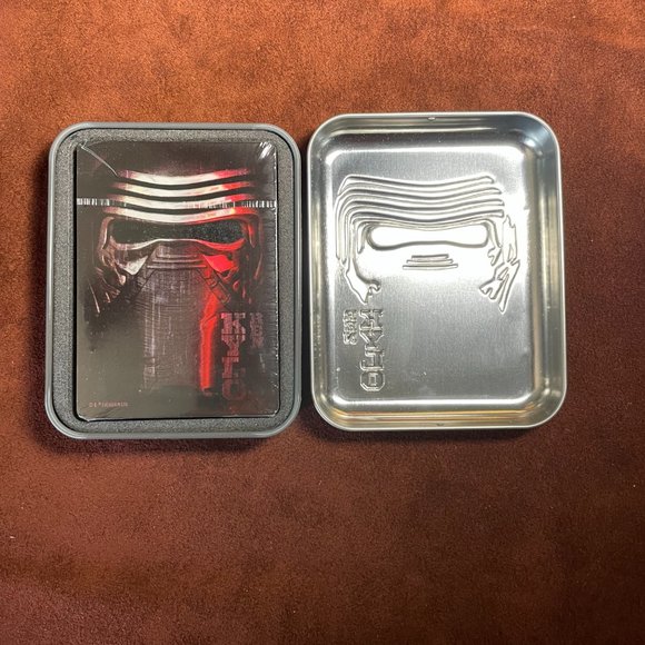 Star wars Kylo Ren playing Deck cards In Tin box New - Picture 3 of 5